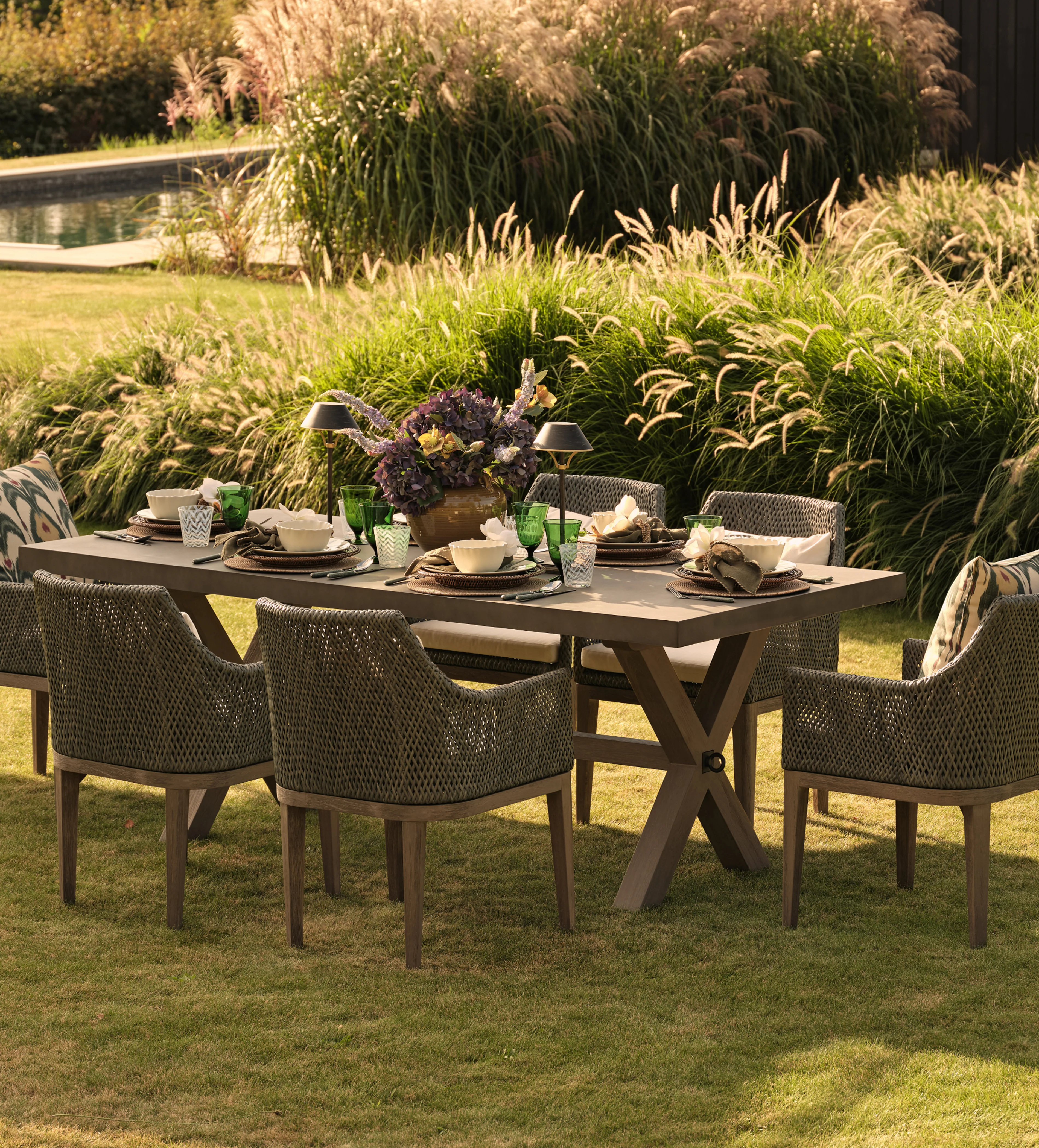 Charing Indoor/Outdoor Dining Table – Ash Grey