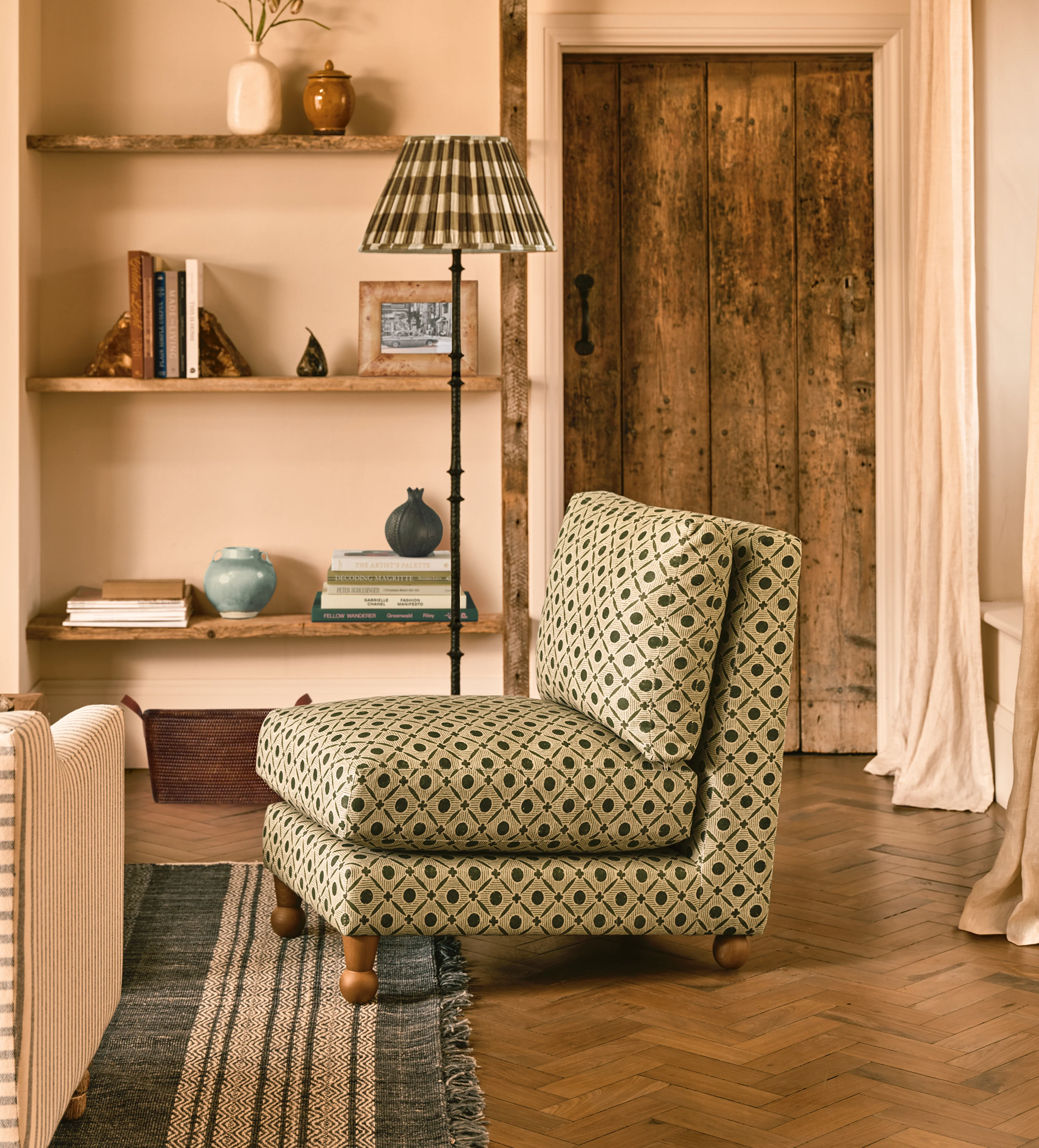 Hubert Slipper Chair – Made-to-Order