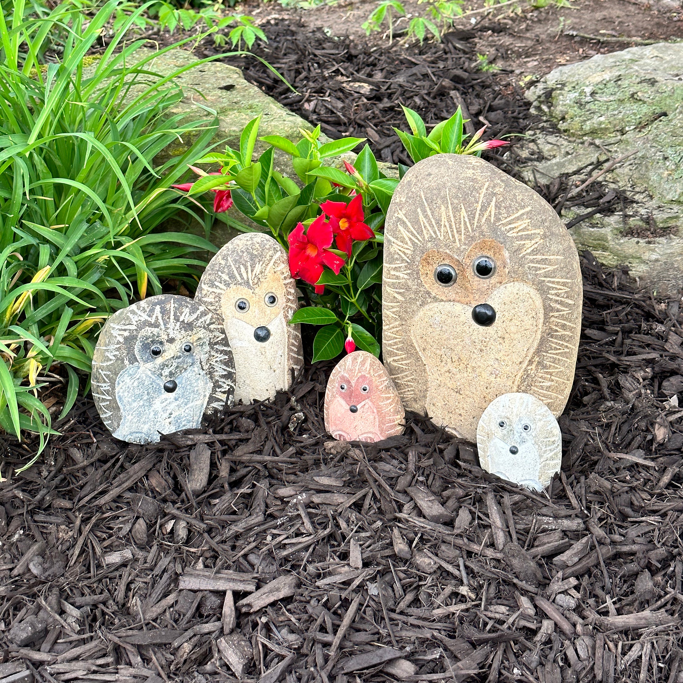 Family of Boulder Standing Hedgehogs 5 Pcs 4″x26″8″12″