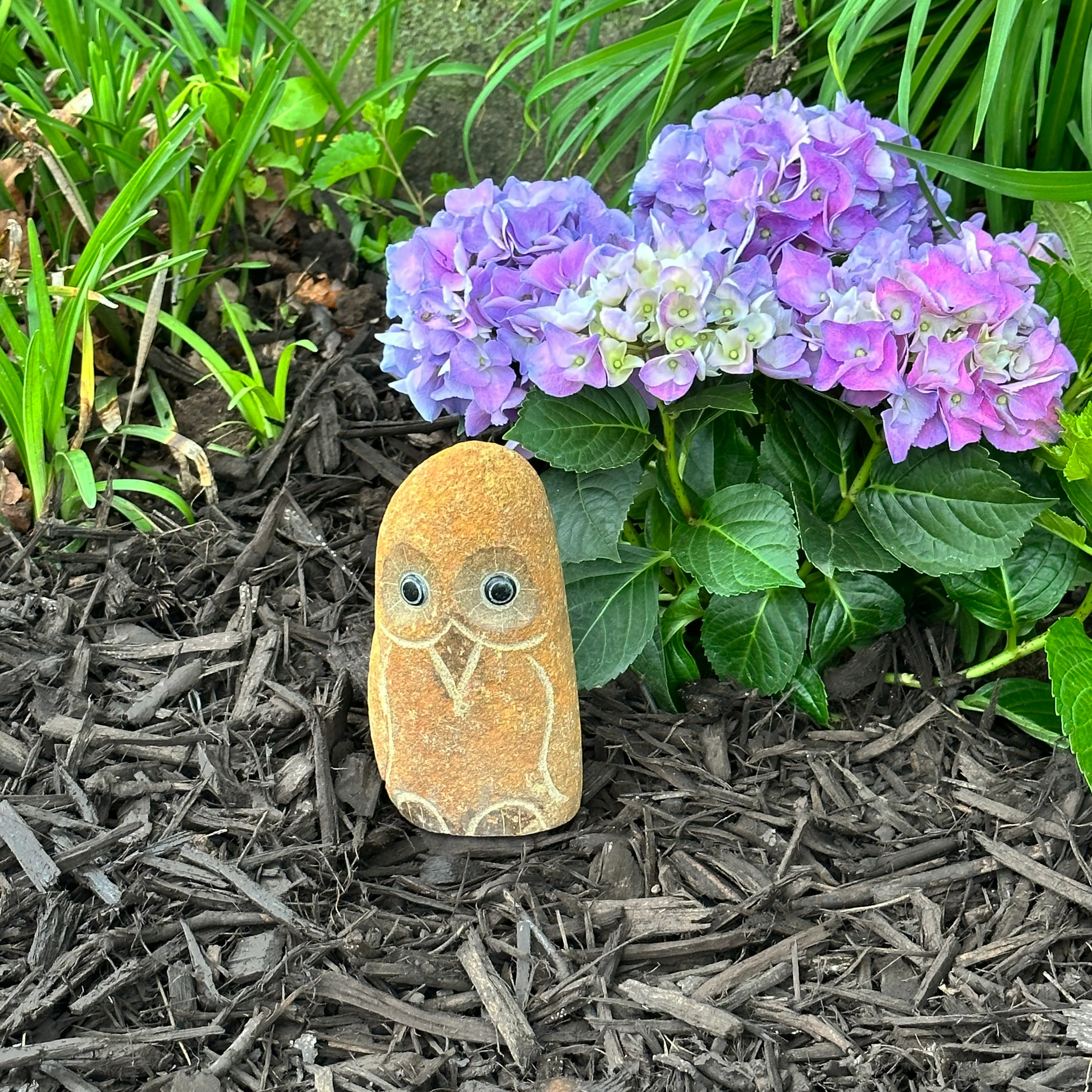 6″ Boulder Owl